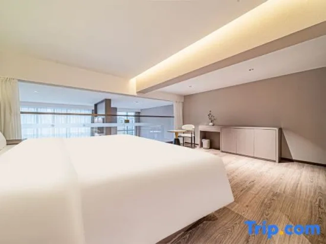 Superior Double Duplex Suite