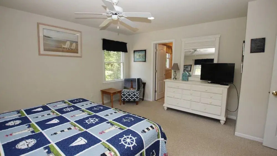 A Lighthouse Tail - 3 Br Home