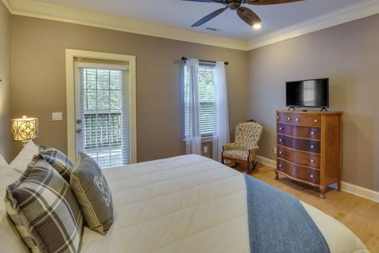 Clayton Resort Getaway w/ Pool Access, Pickleball!