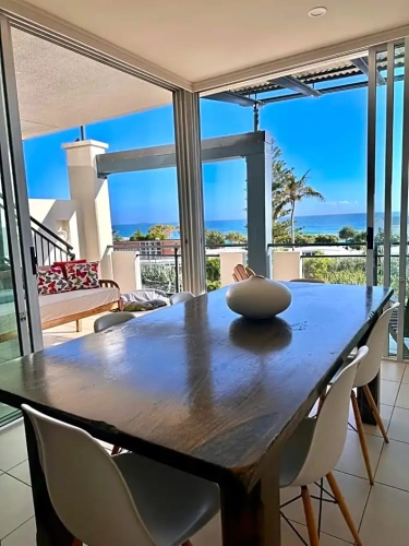 3 Bedrooms Deluxe Apartment with balcony and with ocean view