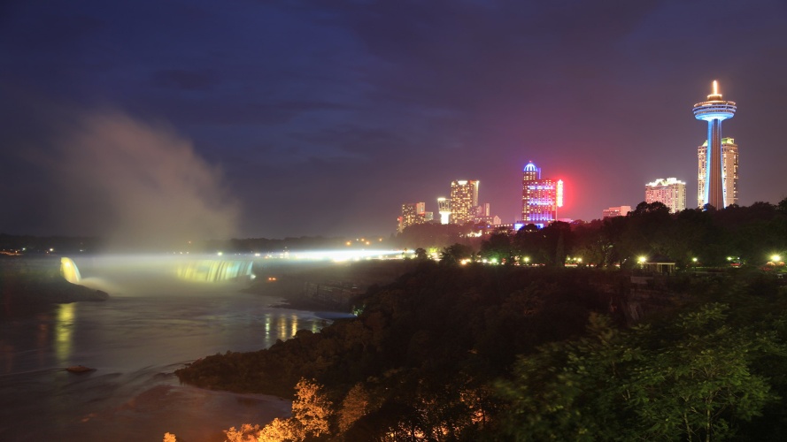 Holiday Inn Niagara Falls - by the Falls photo 17