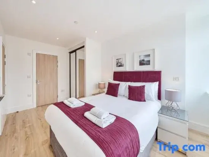 Twin Apartment