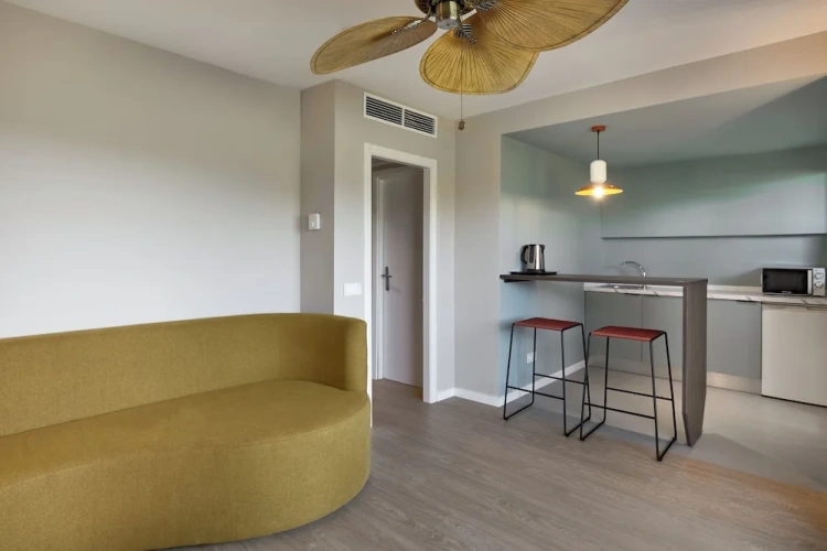 Standard Suite