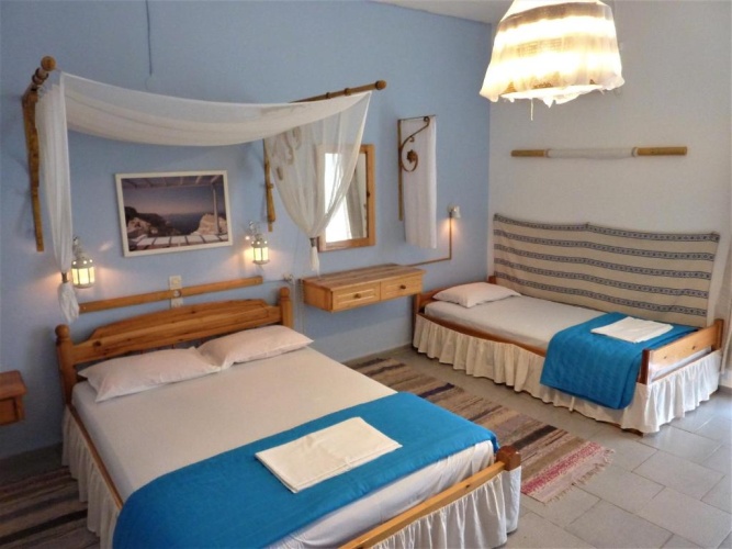 Studio with sea view