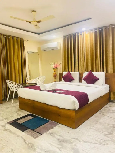 KP Suites Metro