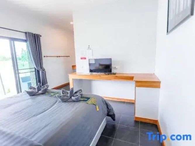 1 Bedroom Standard Double room with garden view