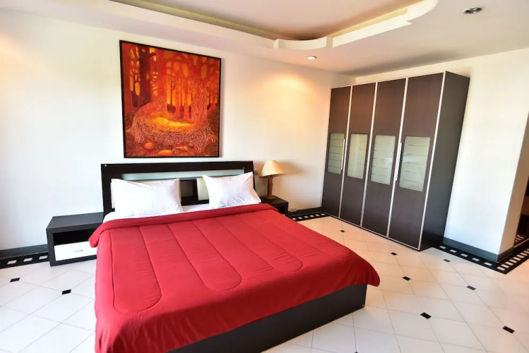 Enjoy Andre Restaurant & Room