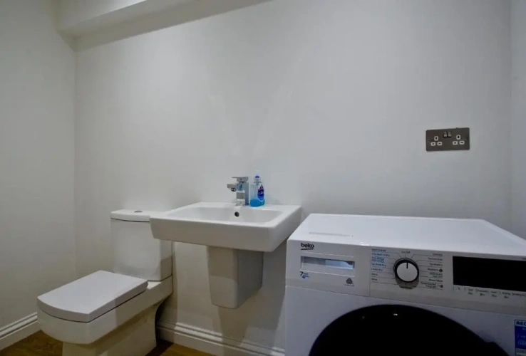 2 Bedrooms Cottage