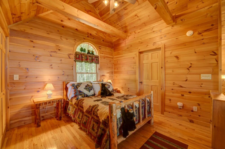 Lazy Bear Overlook by Escape to Blue Ridge
