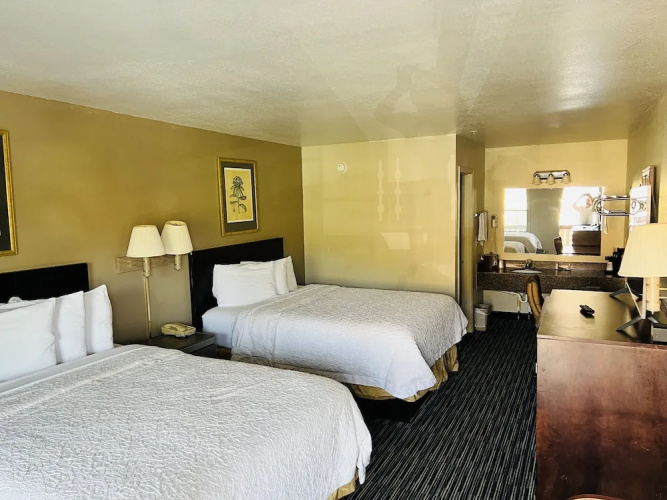 Alpine Valley Inn