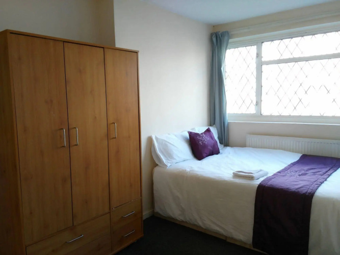 Heathrow Guest House