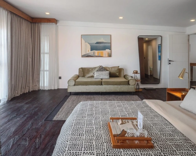 2 Bedrooms Luxury Apartment