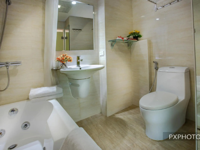 Luminous Viet Hotel