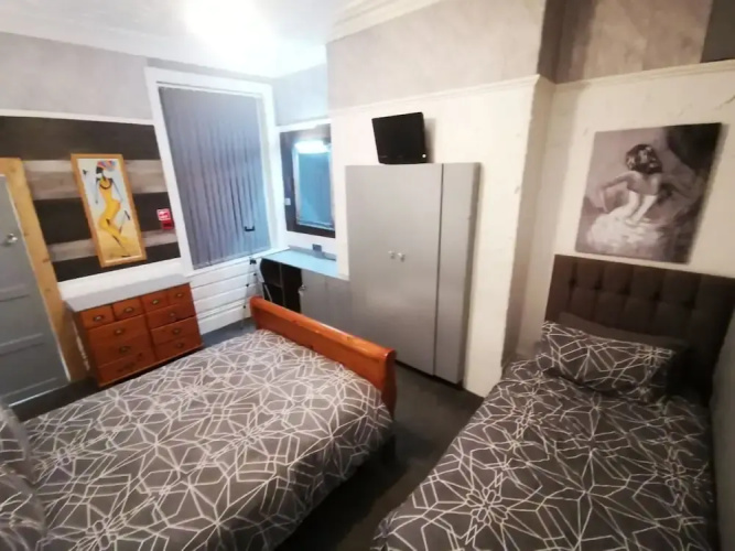 Immaculate 1-bed Apartment in Blackpool - Sleeps 5