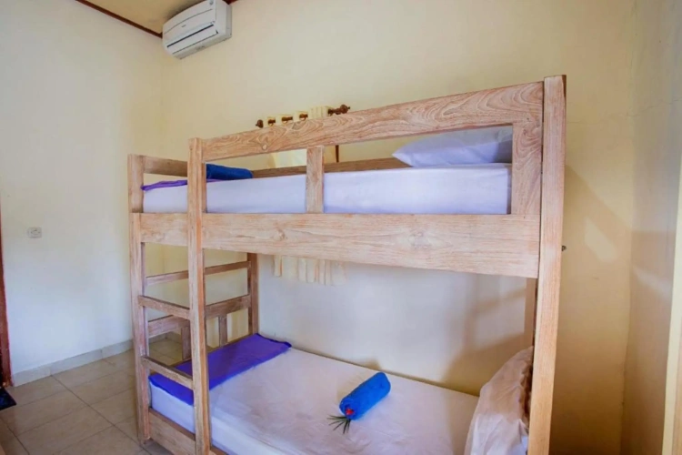 Bed in Dorm