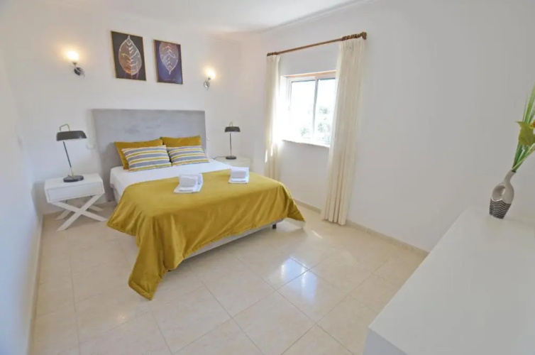 Apartamento Rua do Lago 88