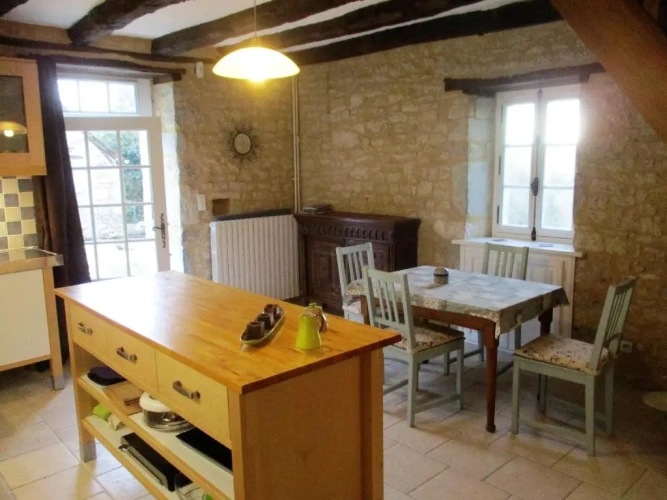 2 Bedrooms Cottage