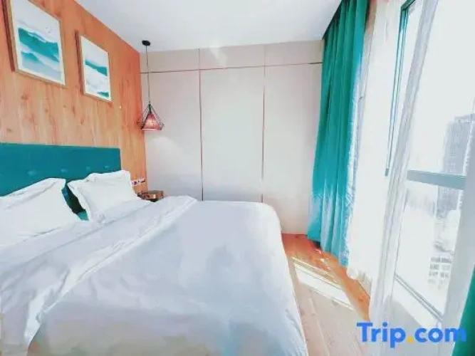 2 Bedrooms Deluxe Double Suite