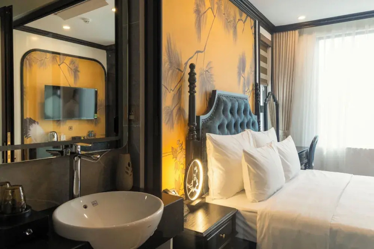 D'Lux Hotel