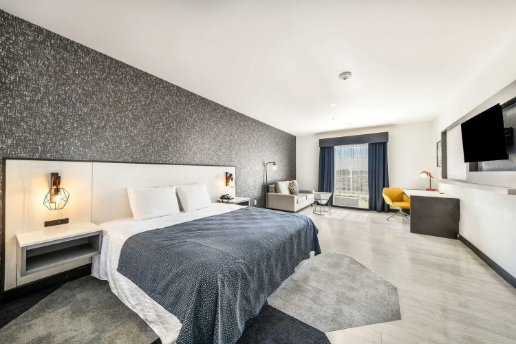 Hy-Lo Hotel, an Ascend Collection Hotel
