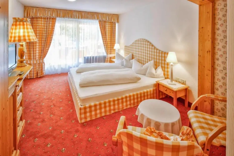 Standard Double room with balcony and with view