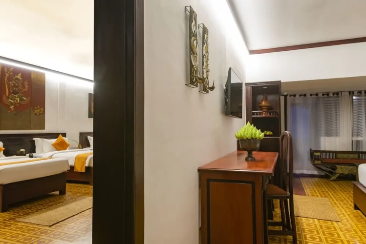 Double Suite