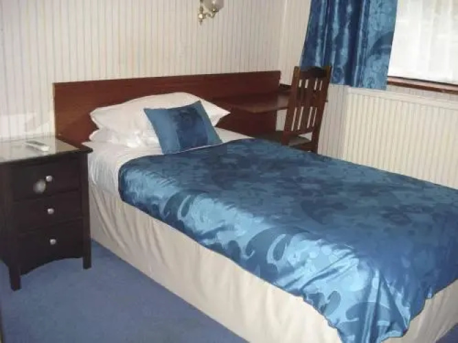 Bridge Guest House