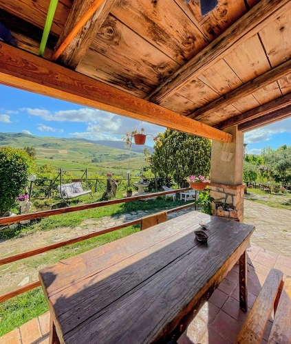 2 Bedrooms Cottage