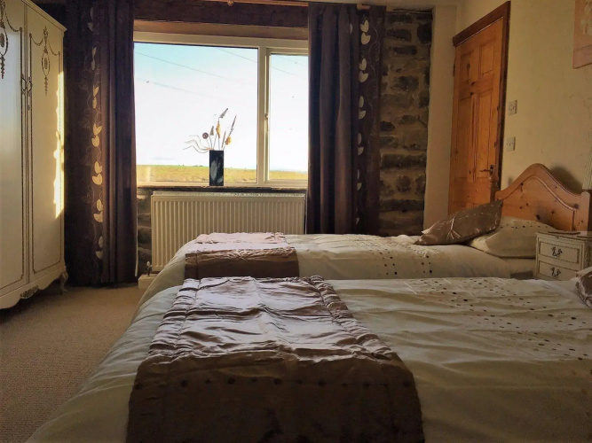 Hadrian Lodge