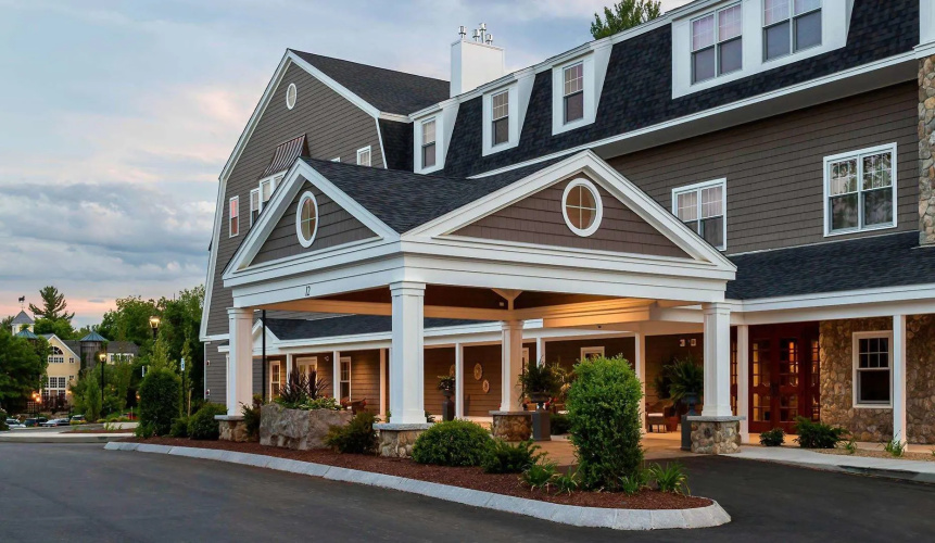 Bedford Village Inn & The Grand At Bedford Village Inn - Manchester, NH