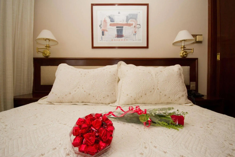 Le Premier Suites