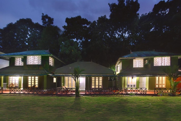 Double Cottage