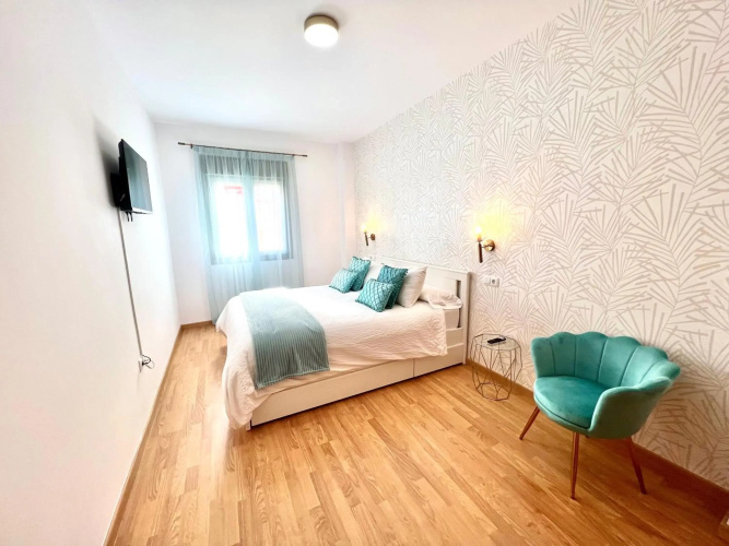 Apartamento Sorolla Center