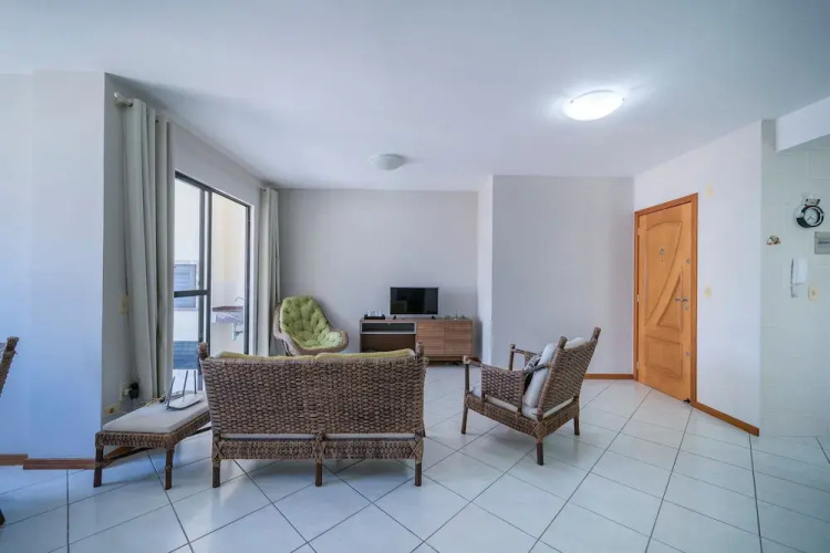 Apartamento 2 quartos 1 suíte - 081