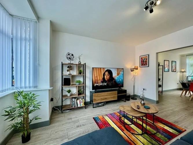 3 Bedrooms Comfort room with garden view