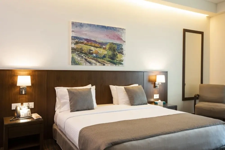 1 Bedroom Premium Suite