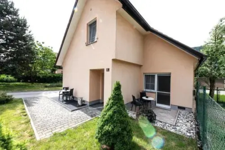 Apartmaji In Sobe Ramar