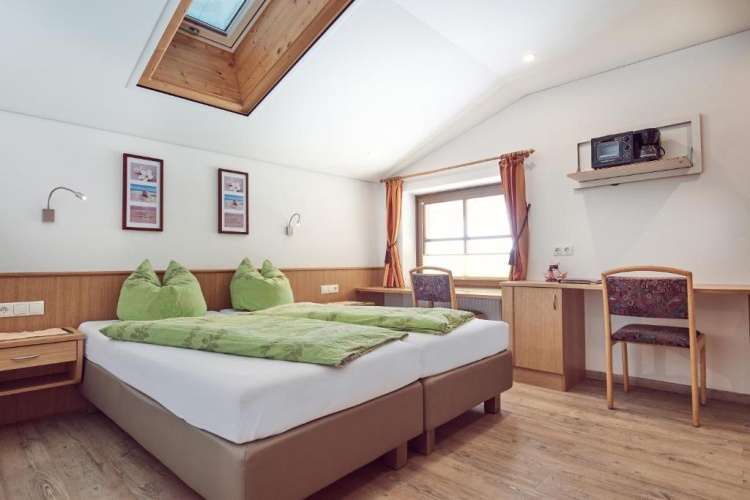 Standard Double room with balcony and with view