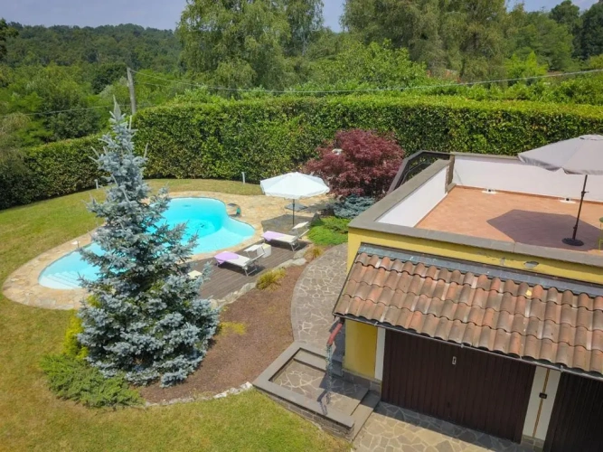 3 Bedrooms Villa