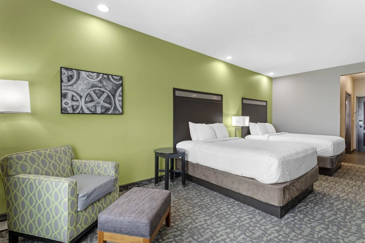 Standard Quadruple room