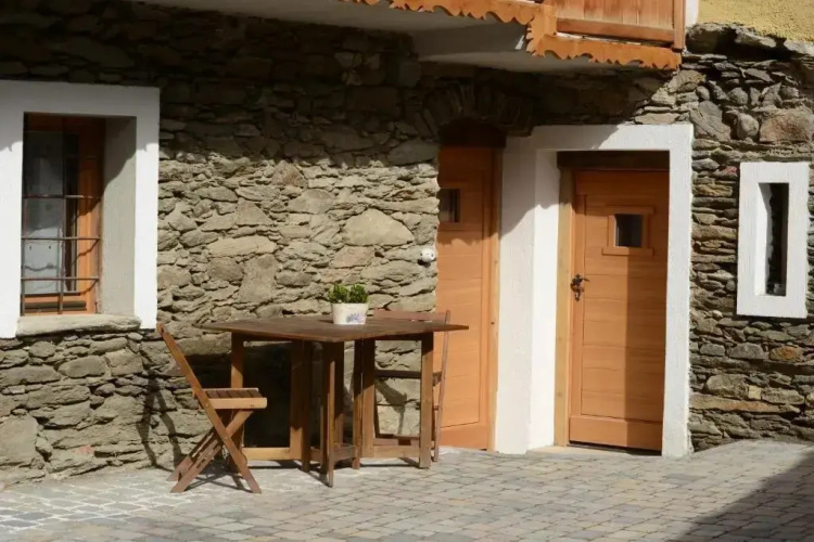 Vieilles Maisons D Introd