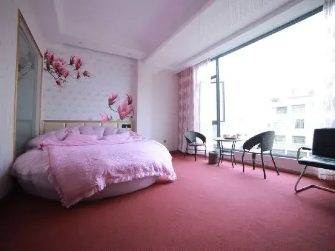 168 theme hotel Wenshan
