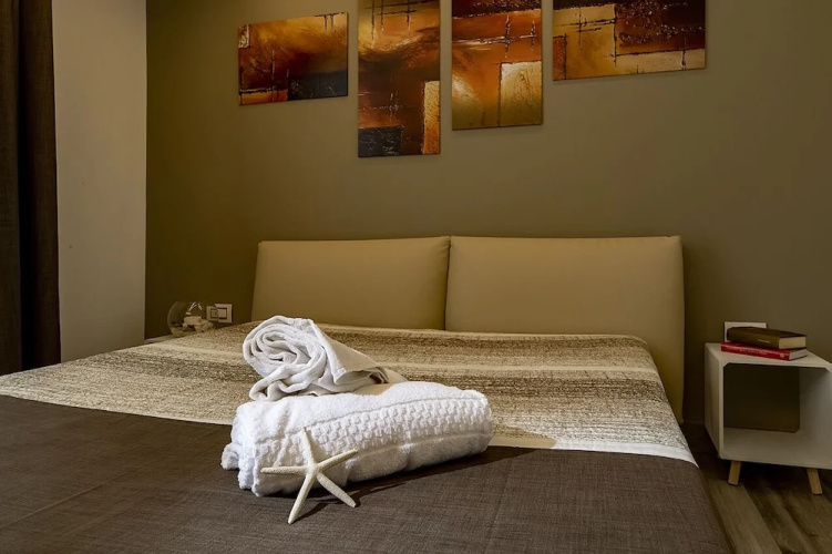 Sundeck Hotel & Spa