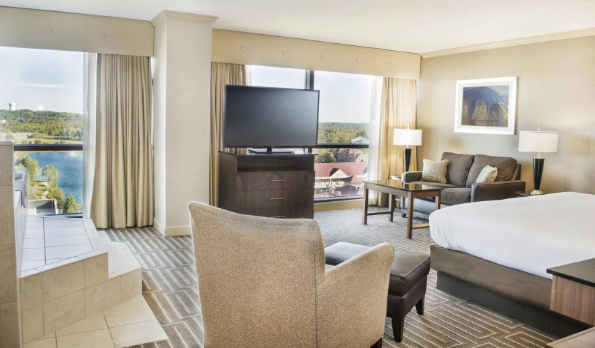 Hilton Charlotte University Place photo 9