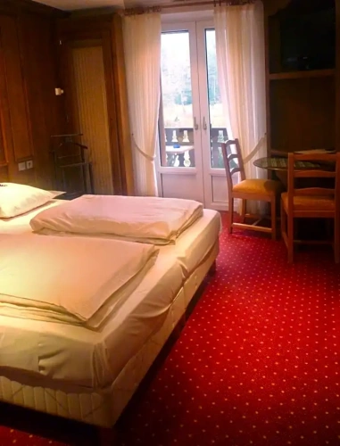 Comfort room