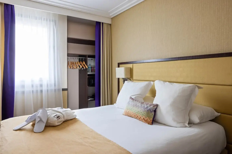 Hotel Paris Neuilly