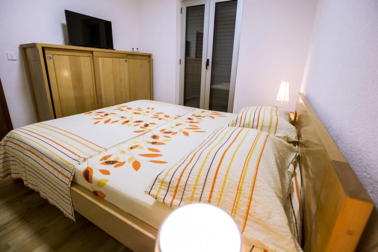 Apartments Bago