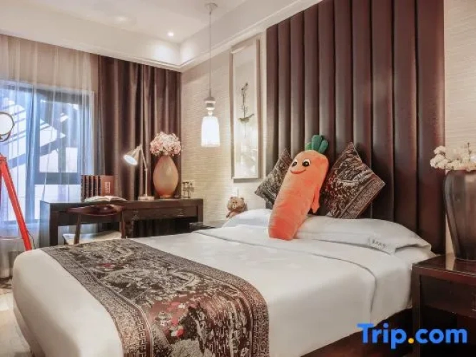 Economy room