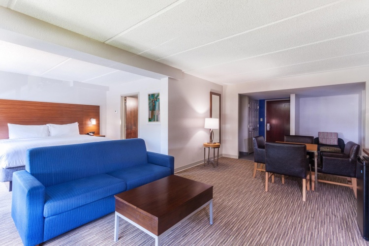 Double Suite