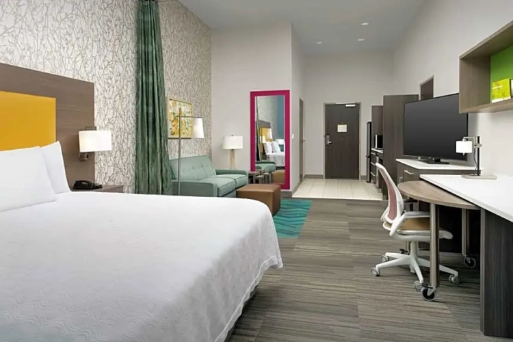 Hearing Accessible Double Studio Suite